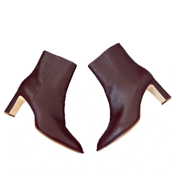 Reformation Gillian Ankle Boots in Ruby Red Leather Heeled Boot Burgundy 9.5